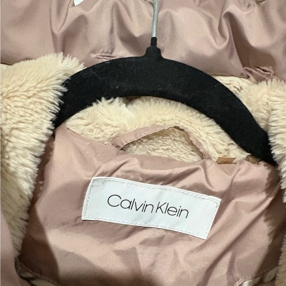 Calvin Klein Women's Long Puffer Jacket in Soft Pink Size Large - Picture 10 of 11